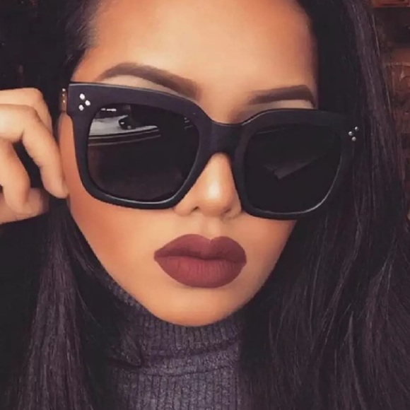 Pawsitively Posh Accessories - {CELINE} oversized square Blackout sunglasses